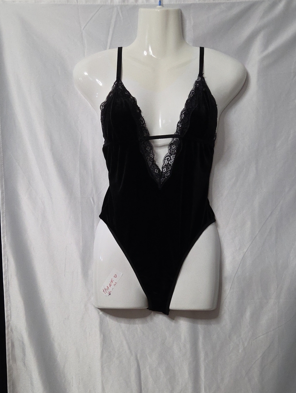 Black Velvet Lace Deep V-Neck Teddy Bodysuit [1754]